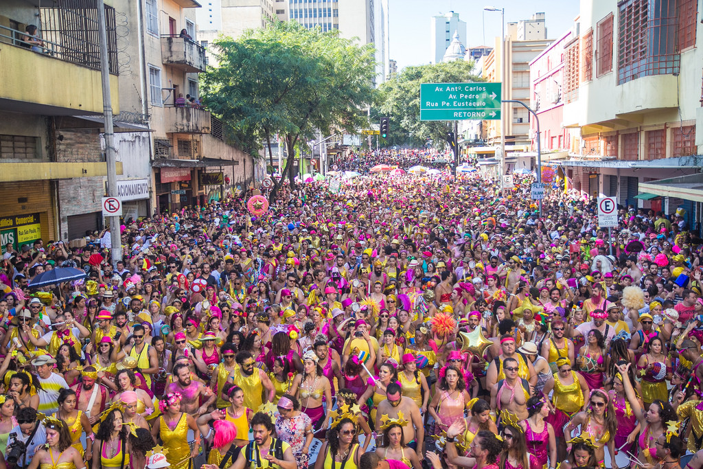 10 DICAS PARA CURTIR O CARNAVAL SEM ESTRESSE 10 DICAS PARA CURTIR O CARNAVAL SEM ESTRESSE